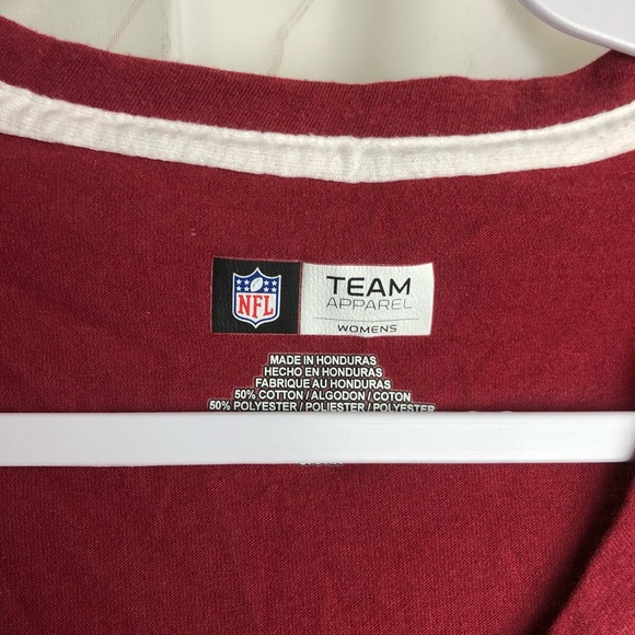 NFL Washington Redskins Women's V Neck Burgundy and Gold Tshirt Size Small - Picture 6 of 10